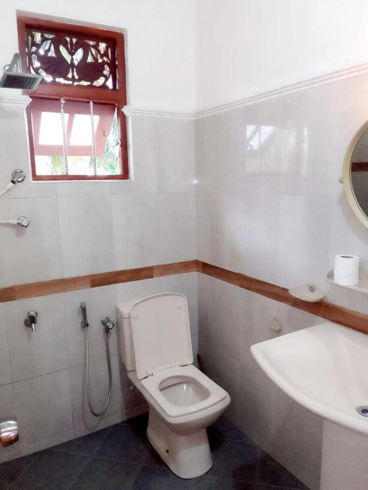 Nisadi Villa Μπεντότα Εξωτερικό φωτογραφία